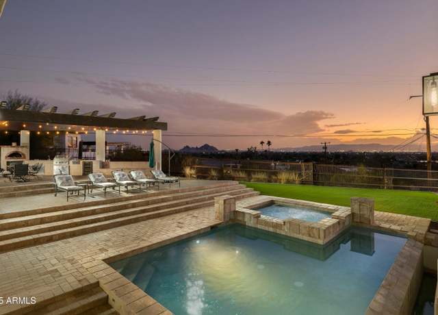 Property at 5427 E Wonderview Rd, Phoenix, AZ 85018, 7 beds, 9 baths