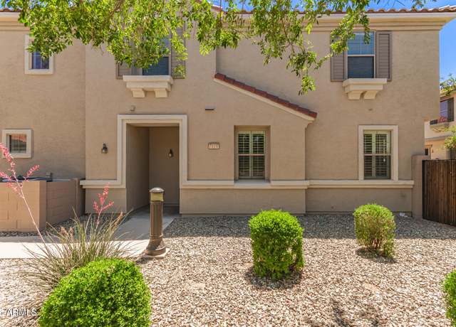 Property at 7516 S 31st Pl, Phoenix, AZ 85042, 3 beds, 2.5 baths