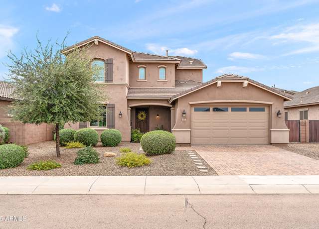 Property at 475 E Torrey Pines Pl, Chandler, AZ 85249, 4 beds, 2.5 baths