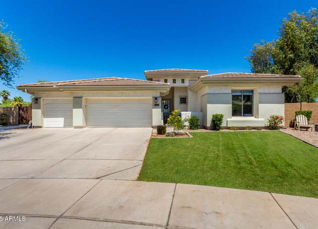 Property at 1096 E Lodgepole Dr, Gilbert, AZ 85298, 7 beds, 3.5 baths