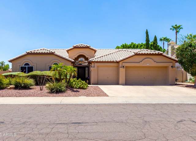 Property at 3535 E Brookwood Ct, Phoenix, AZ 85048, 4 beds, 2.5 baths