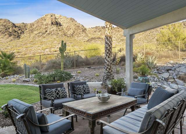 Property at 2326 E Gardenia Dr, Phoenix, AZ 85020, 5 beds, 4.5 baths