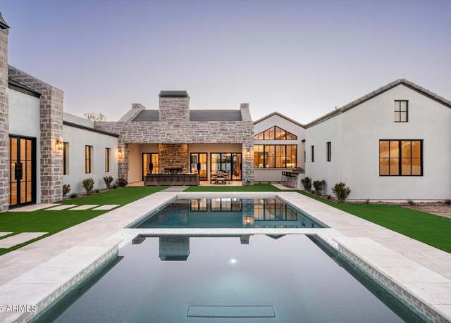 Property at 9810 N 57th St, Paradise Valley, AZ 85253, 6 beds, 5.5 baths