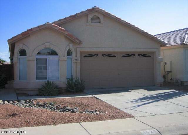 Property at 4533 E Glenhaven Dr, Phoenix, AZ 85048, 3 beds, 2 baths