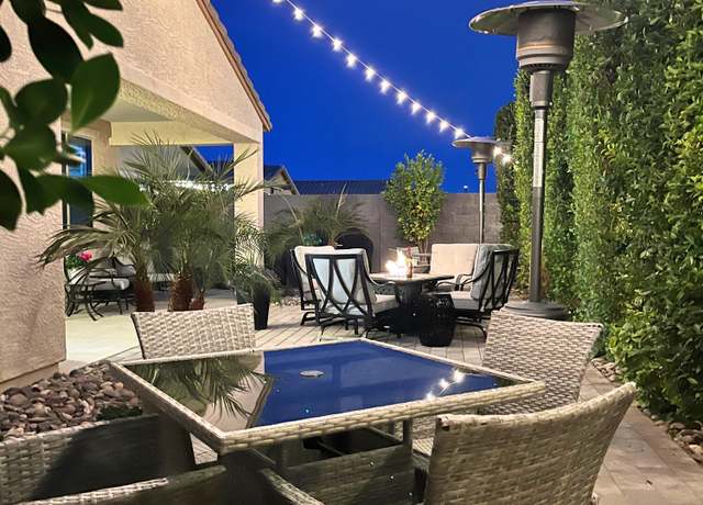 Property at 17761 W Via De Luna Dr, Surprise, AZ 85387, 3 beds, 2.5 baths