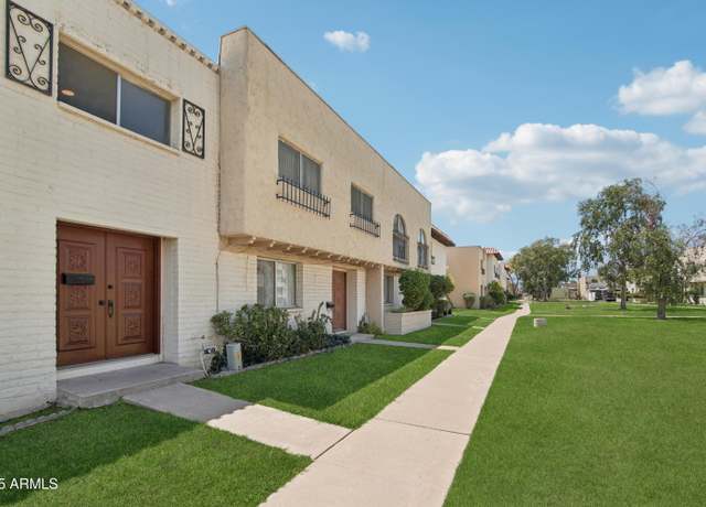 Property at 4606 N 19th Ave, Phoenix, AZ 85015, 3 beds, 2.5 baths