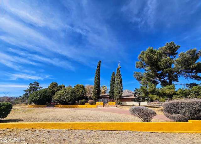 Property at 45 Gila Dr, Bisbee, AZ 85603, 3 beds, 2 baths