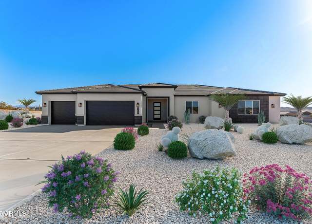 Property at 7259 S 221st Ave, Buckeye, AZ 85326, 4 beds, 3 baths