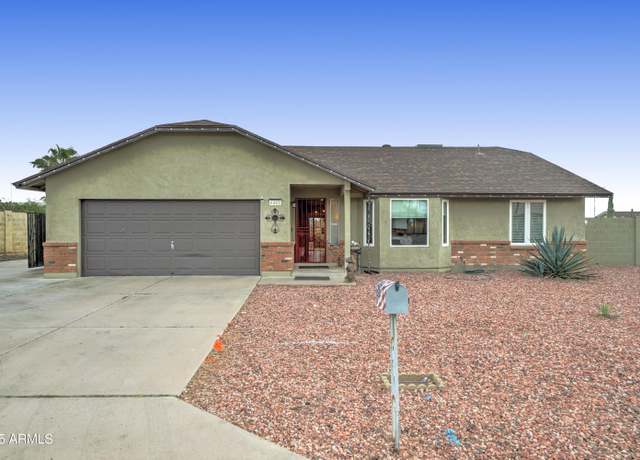 Property at 6461 E Jensen St, Mesa, AZ 85205, 4 beds, 3 baths