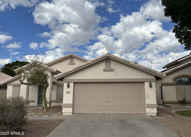 Property at 1704 E Redfield Rd, Gilbert, AZ 85234, 4 beds, 2 baths
