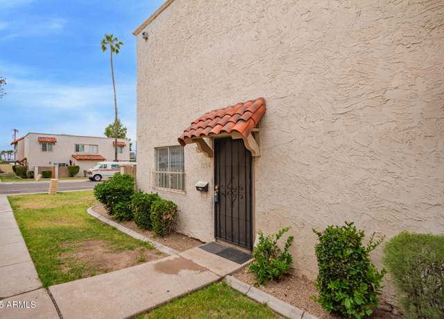Property at 1208 E Lawrence Ln, Phoenix, AZ 85020, 2 beds, 1.5 baths