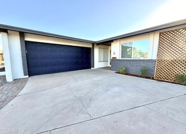 Property at 1661 S Azucena Cir, Mesa, AZ 85202, 3 beds, 2 baths