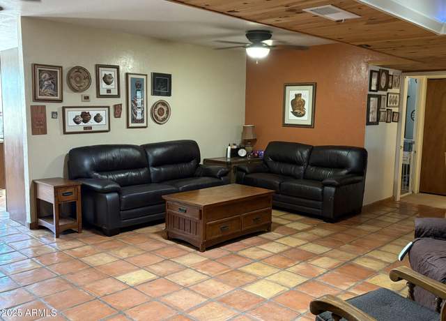 Property at 1316 E Carter Dr, Tempe, AZ 85282, 3 beds, 2 baths