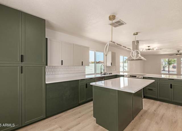 Property at 2937 E Garnet Cir, Mesa, AZ 85204, 4 beds, 2 baths