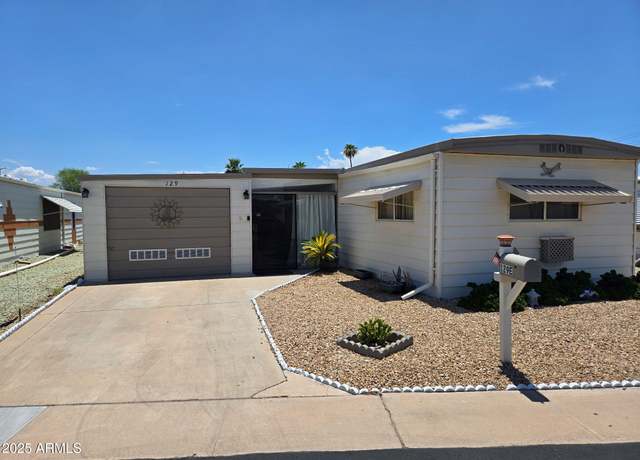 Property at 10201 N 99th Ave Unit 129E, Peoria, AZ 85345, 2 beds, 1 bath