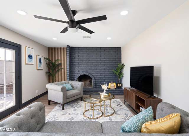 Property at 2313 N 66th St, Scottsdale, AZ 85257, 3 beds, 2 baths