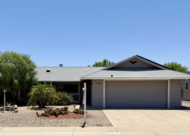 Property at 12439 W Eveningside Dr, Sun City West, AZ 85375, 2 beds, 1.75 baths
