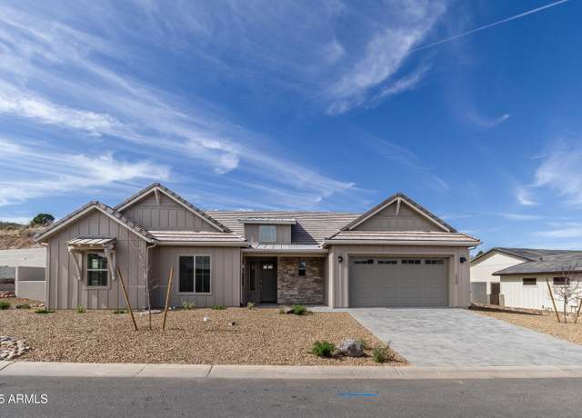 Property at 1124 S Lakeview Dr, Prescott, AZ 86301, 3 beds, 2.5 baths