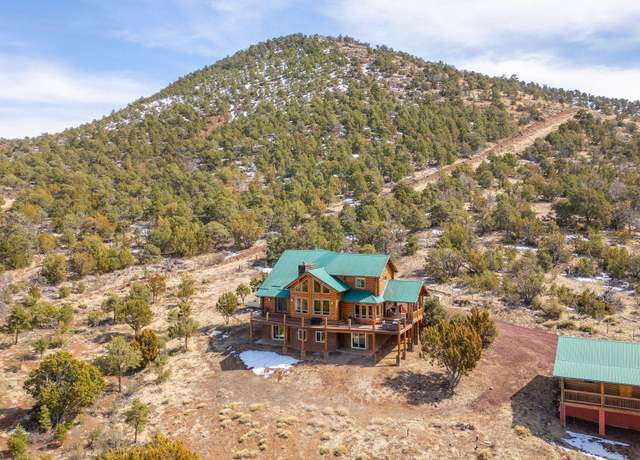 Property at 786 E Broncos Trl, Williams, AZ 86046, 8 beds, 6 baths