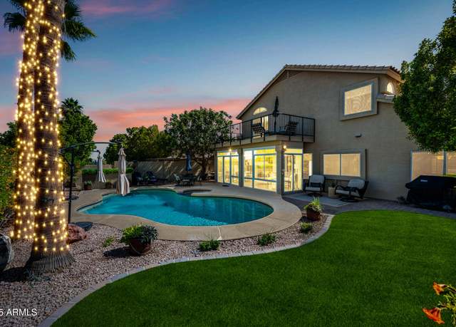 Property at 15411 S 13th Ave, Phoenix, AZ 85045, 3 beds, 2.5 baths
