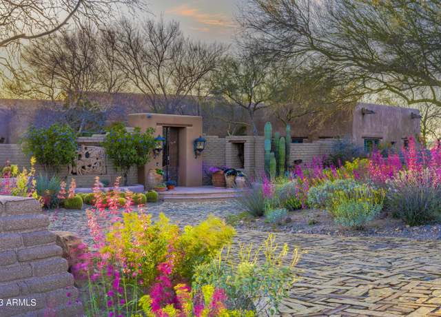 Property at 19920 W Verde Hills Dr, Wickenburg, AZ 85390, 3 beds, 3.5 baths