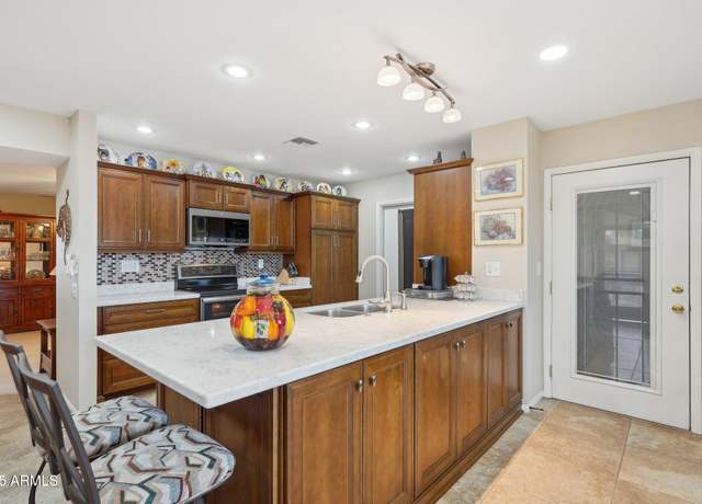 Property at 16210 N Agua Fria Dr, Sun City, AZ 85351, 2 beds, 1.75 baths