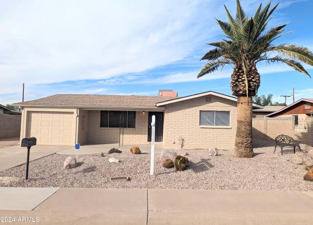 Property at 2044 W 9th Ave, Apache Junction, AZ 85120, 2 beds, 2 baths