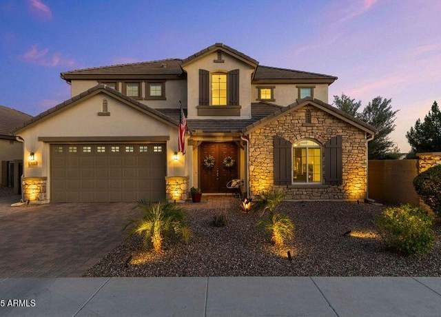 Property at 831 E Tonto Pl, Chandler, AZ 85249, 5 beds, 5.5 baths