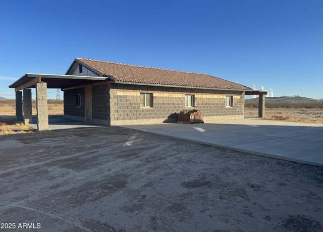 Property at 9600 S 393rd Ave, Tonopah, AZ 85354, 3 beds, 2 baths