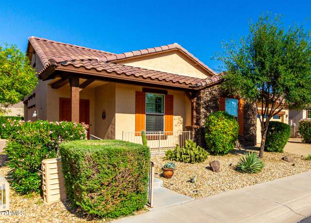 Property at 17139 S 174th Dr, Goodyear, AZ 85338, 2 beds, 2 baths