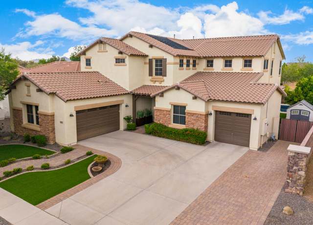 Property at 2851 E Alexander Ct, Gilbert, AZ 85298, 4 beds, 3.5 baths