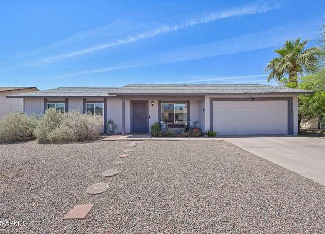 Property at 5133 E Keresan St, Phoenix, AZ 85044, 3 beds, 2 baths