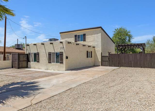 Property at 2708 E Roosevelt St, Phoenix, AZ 85008, 3 beds, 2 baths