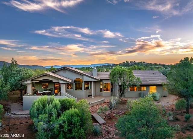 Property at 20 Paisano Rd, Sedona, AZ 86336, 5 beds, 4 baths