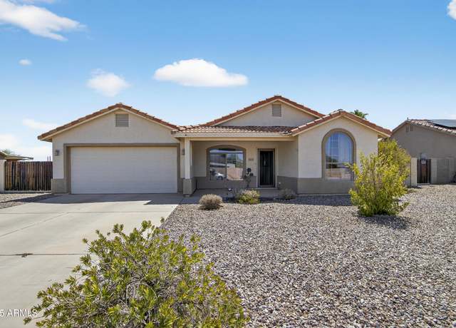 Property at 1015 E Lincolnwood Cir, Casa Grande, AZ 85194, 3 beds, 2 baths