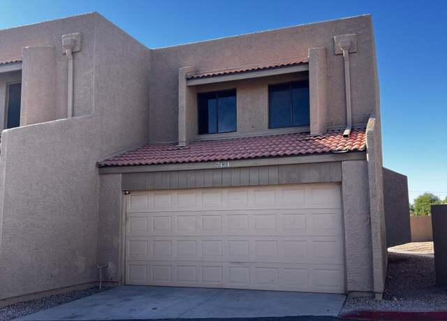 Property at 7434 N 44th Dr, Glendale, AZ 85301, 2 beds, 1.5 baths
