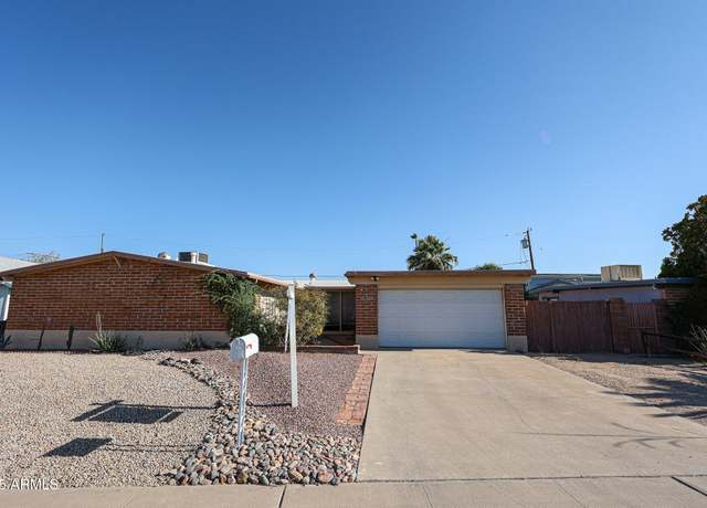 Property at 2933 W Del Mar Ln, Phoenix, AZ 85053, 4 beds, 2 baths