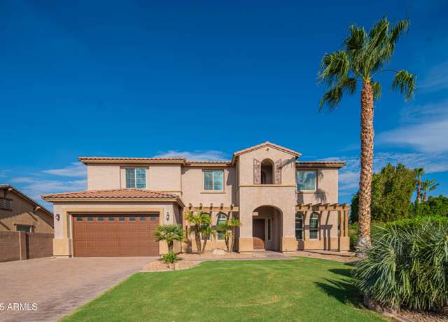 Property at 2073 S Navajo Ct, Chandler, AZ 85286, 5 beds, 3.5 baths