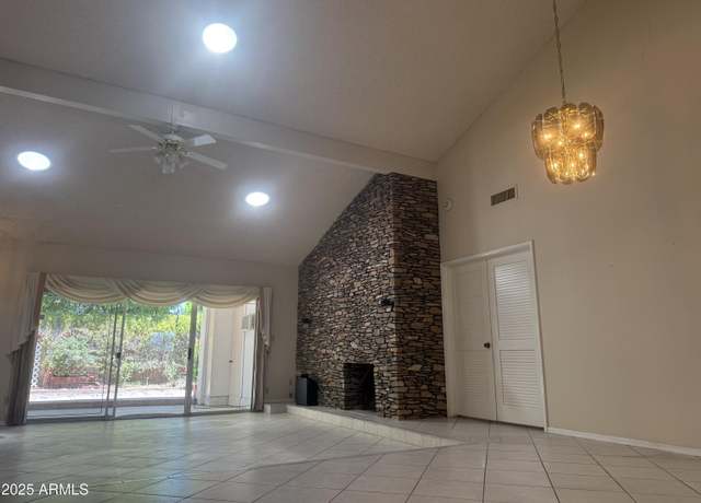 Property at 8552 E Vía Del Palacio --, Scottsdale, AZ 85258, 3 beds, 2 baths