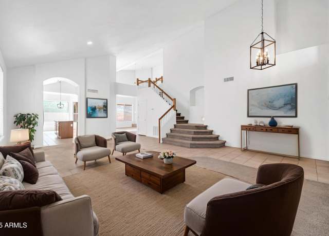 Property at 22019 N 59th Dr, Glendale, AZ 85310, 4 beds, 3.5 baths