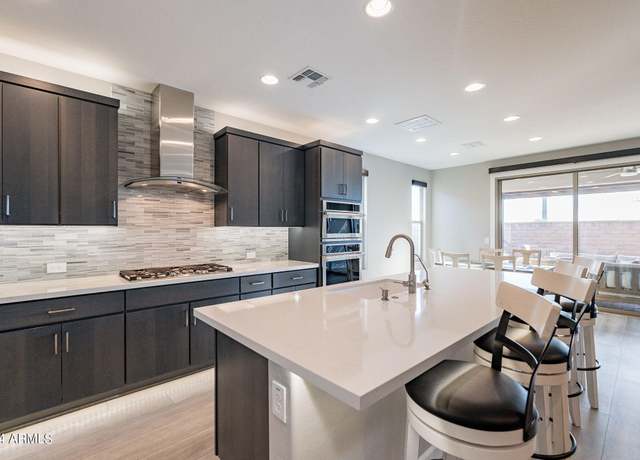 Property at 247 E Las Puertas Ln, Queen Creek, AZ 85140, 2 beds, 2.5 baths