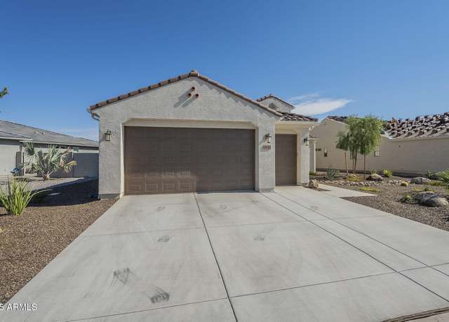 Property at 5640 W Bullhead Rd, Eloy, AZ 85131, 2 beds, 2.5 baths