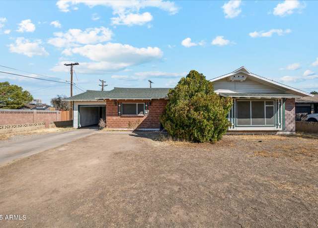 Property at 4020 W Tuckey Ln, Phoenix, AZ 85019, 3 beds, 2 baths