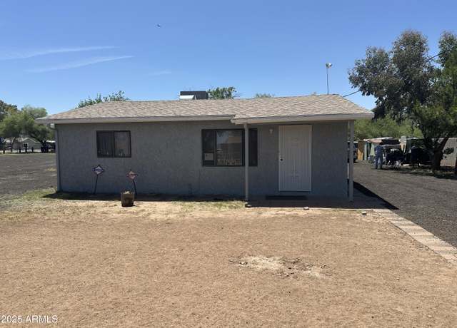 Property at 711 W Tamarisk St, Phoenix, AZ 85041, 2 beds, 1 bath
