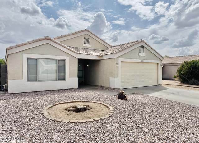 Property at 1005 W 19th Ave, Apache Junction, AZ 85120, 4 beds, 2 baths