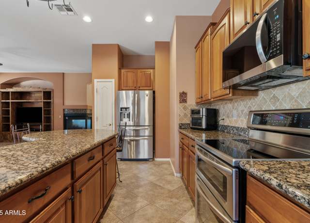 Property at 3152 E San Pedro Ct, Gilbert, AZ 85234, 4 beds, 3.5 baths