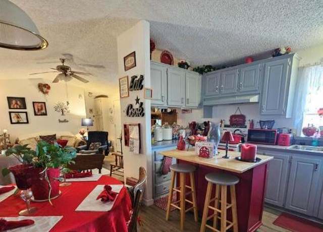 Property at 3405 S Tomahawk Rd #14, Apache Junction, AZ 85119, 2 beds, 2 baths