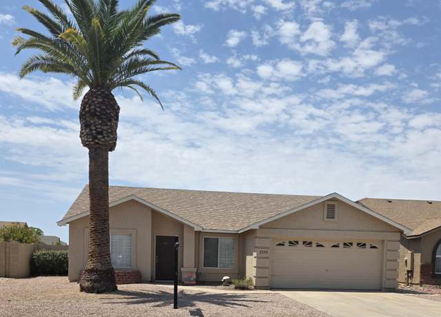 Property at 2293 E Longhorn Pl, Chandler, AZ 85286, 3 beds, 2 baths