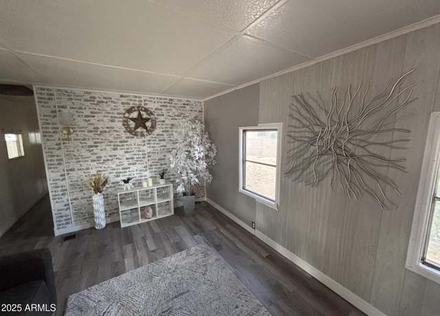 Property at 19225 N Cave Creek Rd #83, Phoenix, AZ 85024, 2 beds, 1 bath