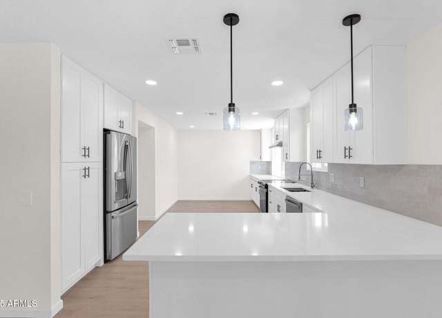 Property at 25644 S Howard Dr, Sun Lakes, AZ 85248, 3 beds, 2 baths